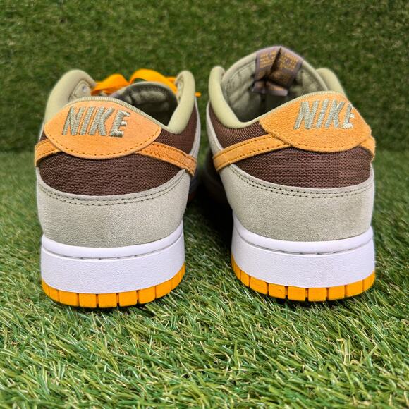 Nike Dunk Low 'Dusty Olive' Size 12 DH5360-300 - Picture 3 of 9